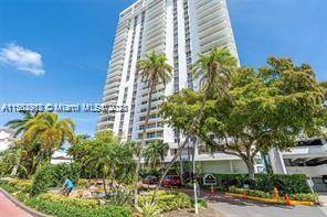 Aventura, FL 33180,19707 Turnberry Way #5-D