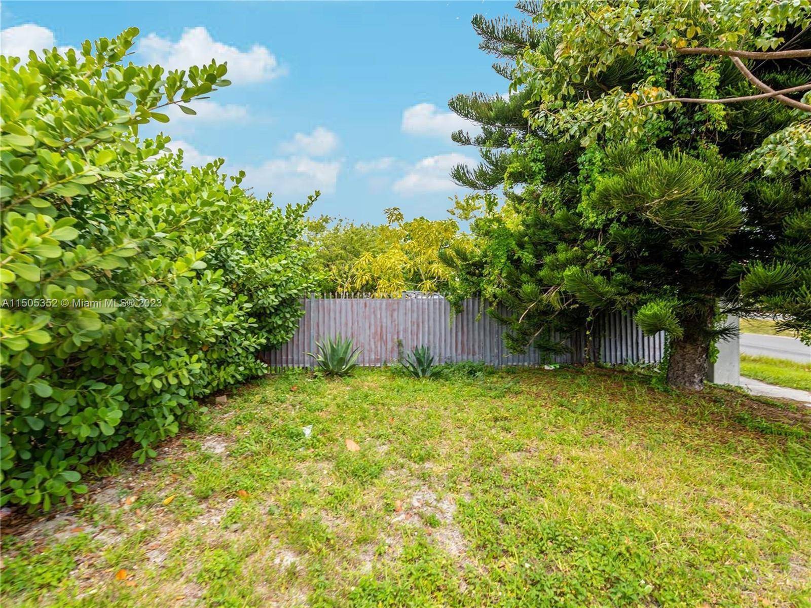 Dania Beach, FL 33004,400 1st St