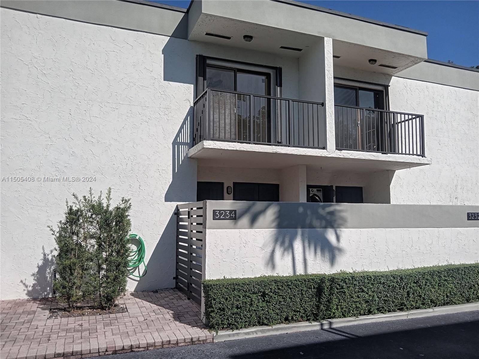 Miami, FL 33133,3234 Trade Ave #I4