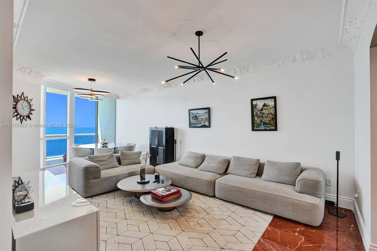 Sunny Isles Beach, FL 33160,18201 Collins Ave #3809