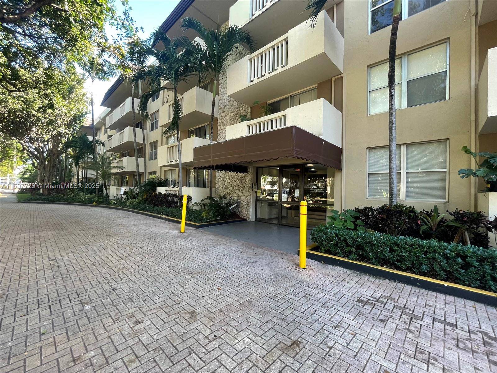 North Miami, FL 33181,1800 Sans Souci Blvd #307