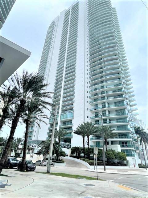 Miami, FL 33131,1331 Brickell Bay Dr #1008