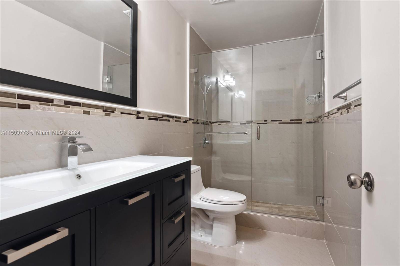 Boca Raton, FL 33496,8056 Hiddenview Ter