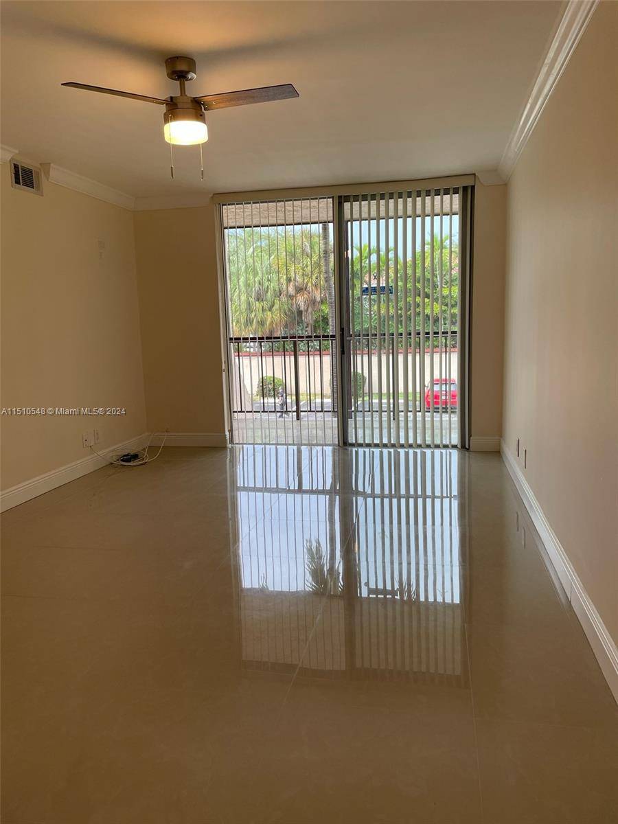Hallandale Beach, FL 33009,2001 Atlantic Shores Blvd #202