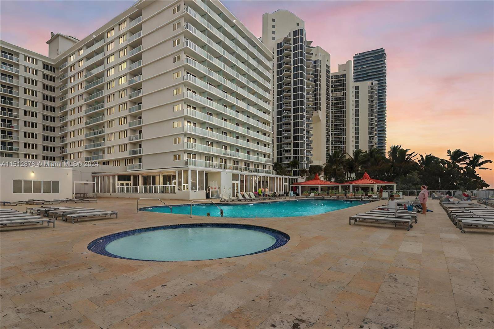 Sunny Isles Beach, FL 33160,19201 Collins Ave #439