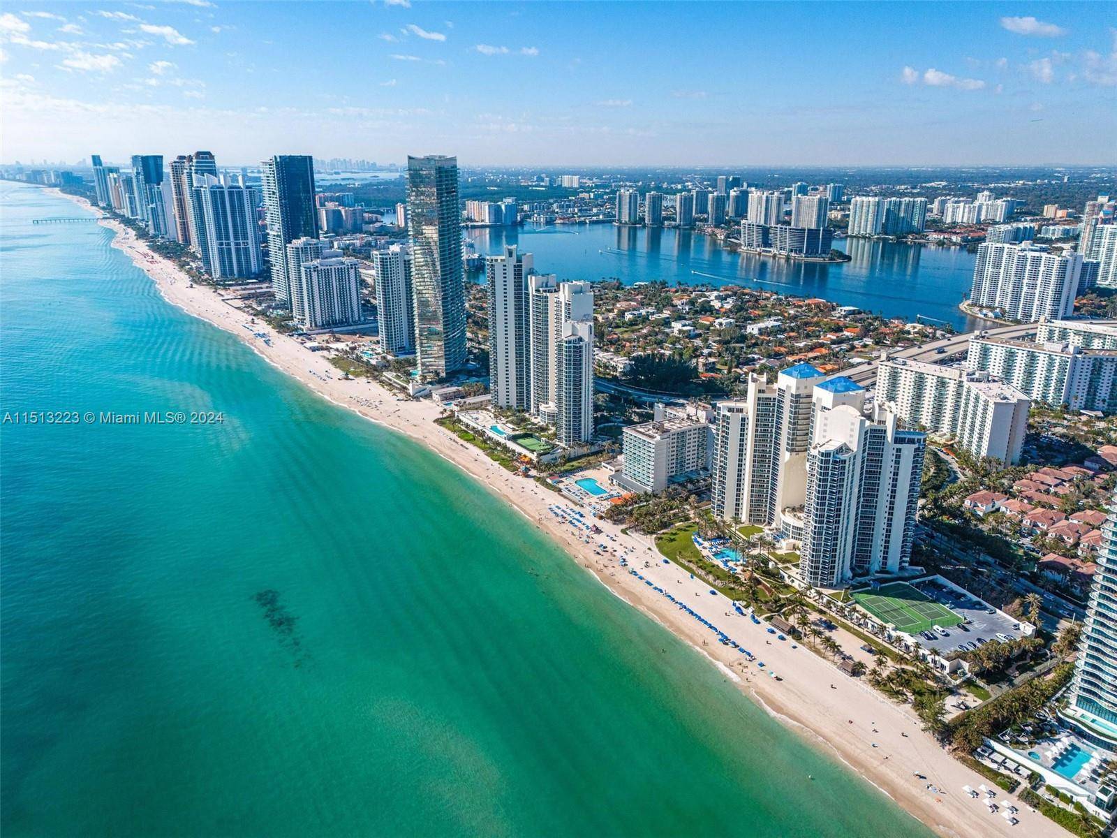 Sunny Isles Beach, FL 33160,19333 Collins Ave #PH-07**