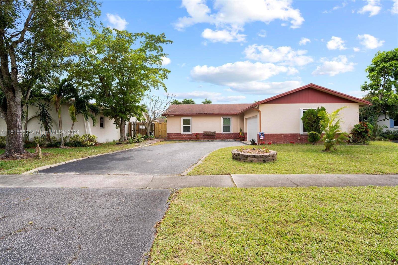 Sunrise, FL 33322,10980 NW 28th St