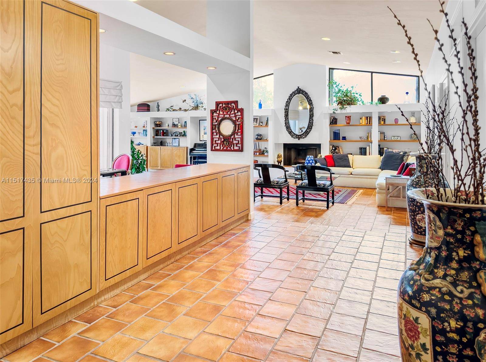 Hollywood, FL 33312,5800 SW 33rd Ter