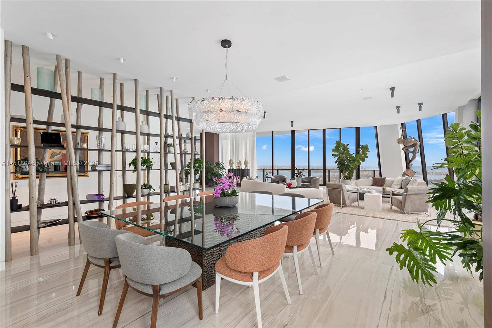 Miami, FL 33132,1000 Biscayne Blvd #5501