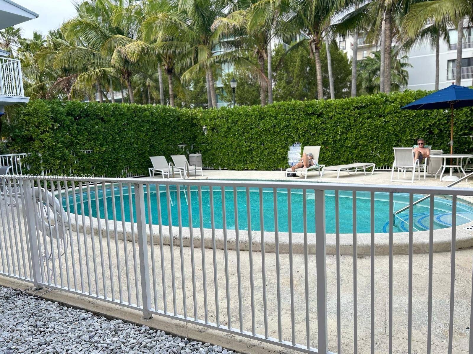 Key Biscayne, FL 33149,100 Sunrise Dr #16