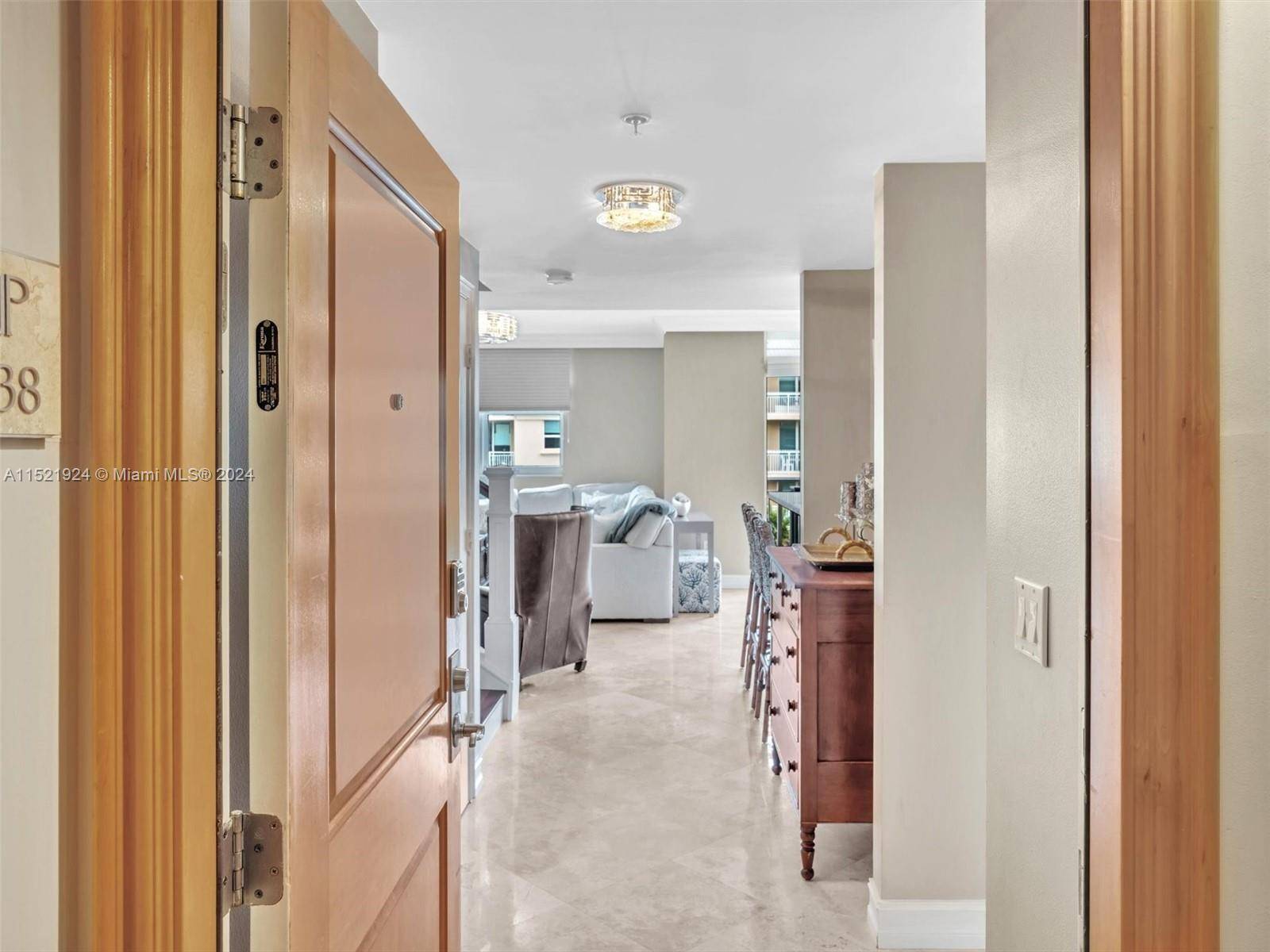 Boca Raton, FL 33432,99 SE Mizner Blvd #PH 38