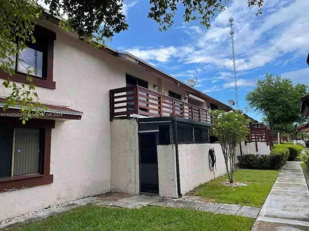 Miami Gardens, FL 33169,625 NW 210th St #102-23