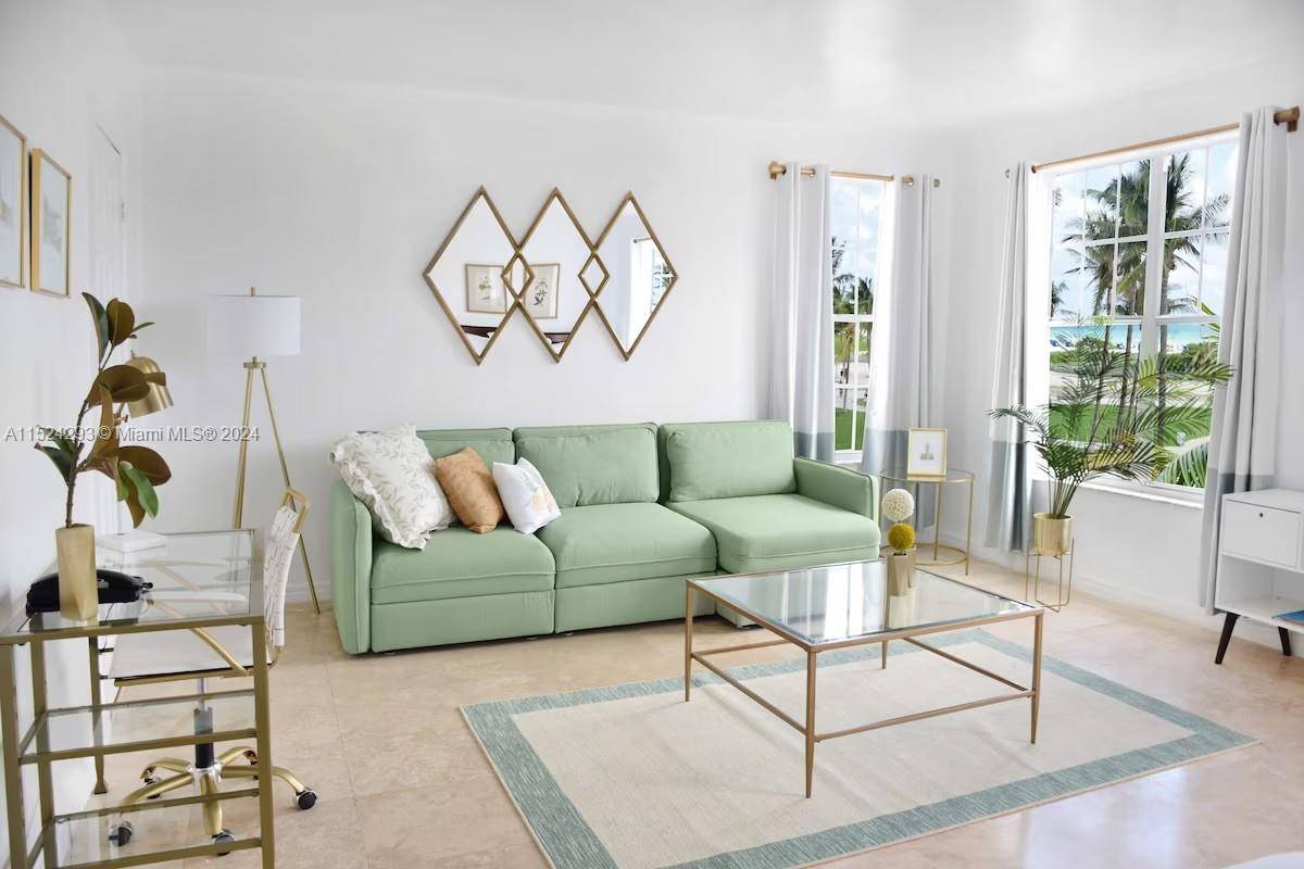 Miami Beach, FL 33139,600 Ocean Dr