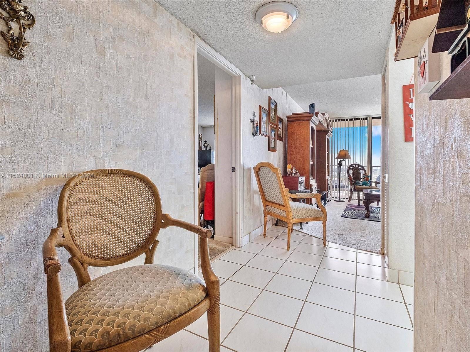 Sunny Isles Beach, FL 33160,290 174th St #1809