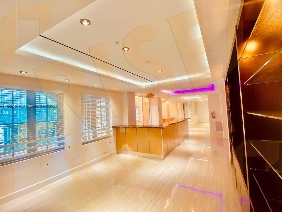 Miami Beach, FL 33139,309 23rd St #200A