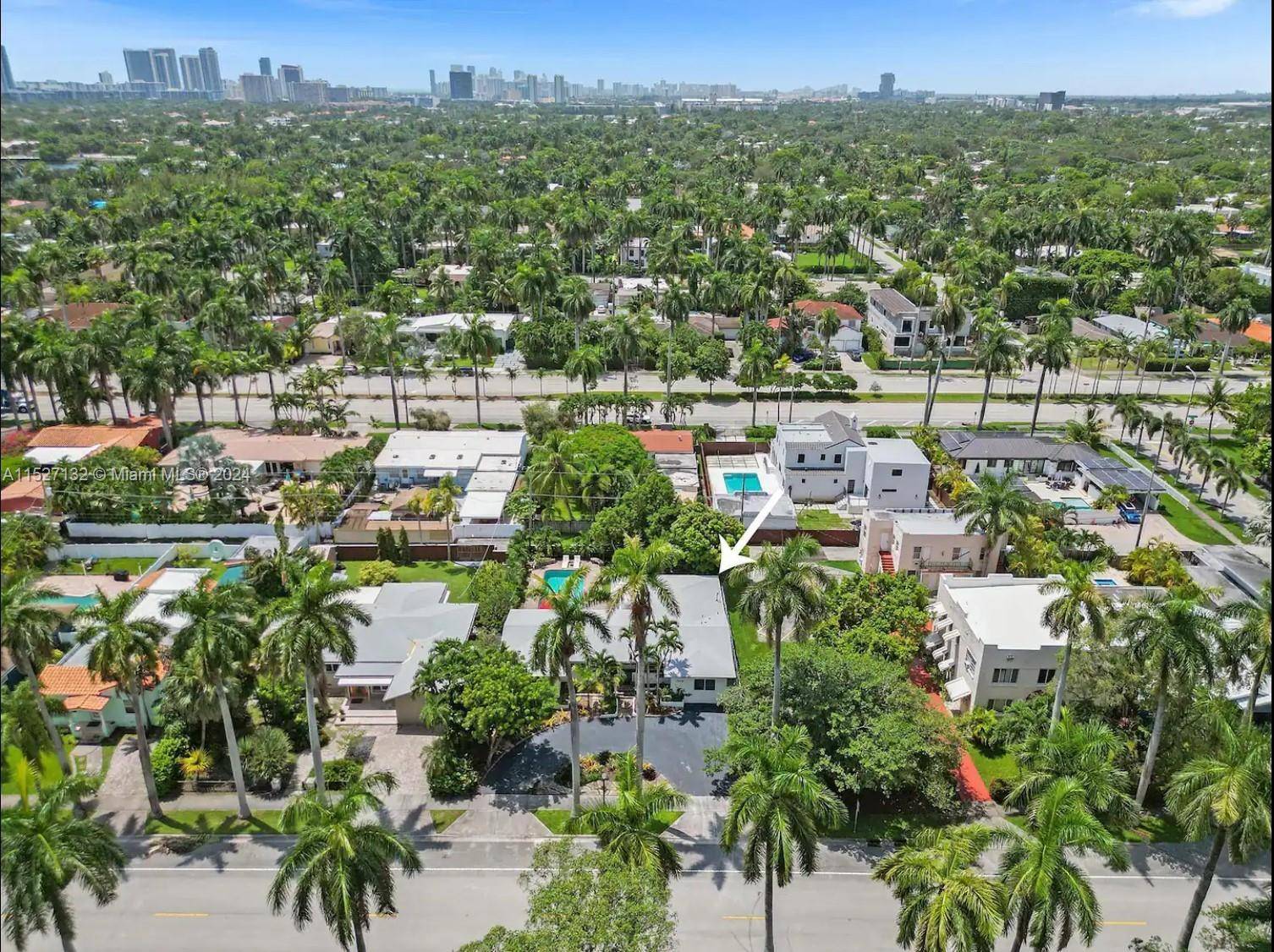 Hollywood, FL 33019,1342 Tyler St