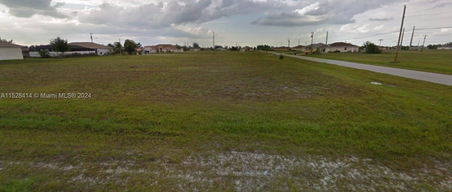 Cape Coral, FL 33993,2425 NW 7th St