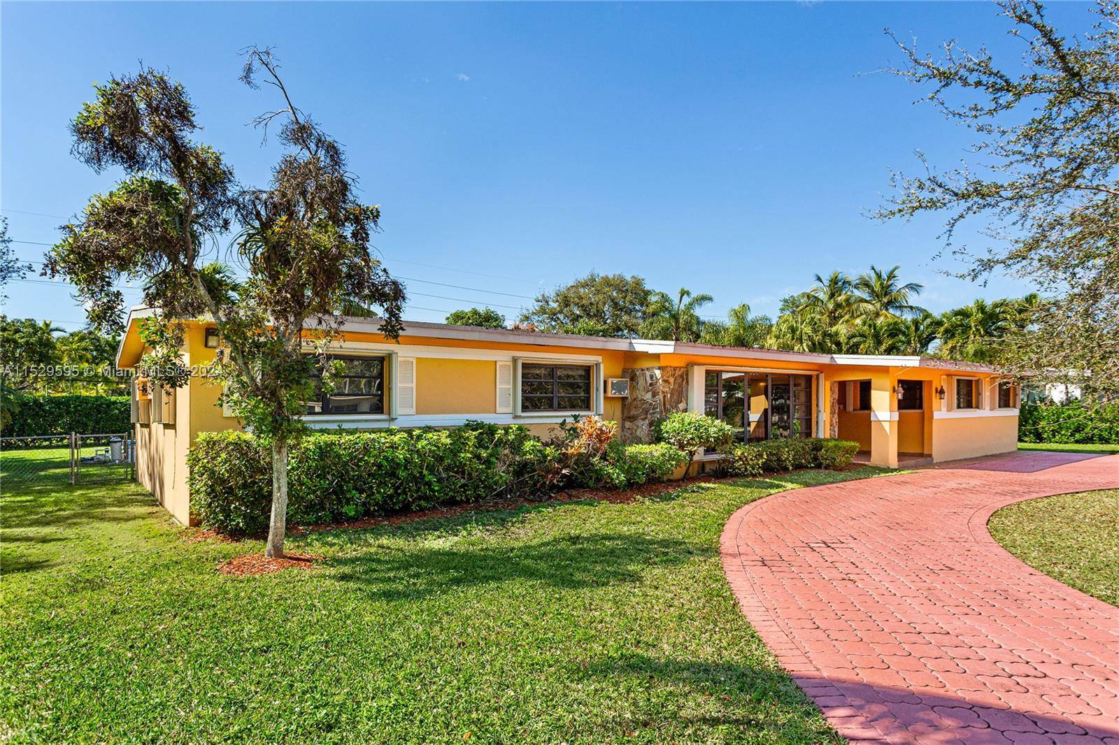 Miami, FL 33156,9500 SW 81st Ave