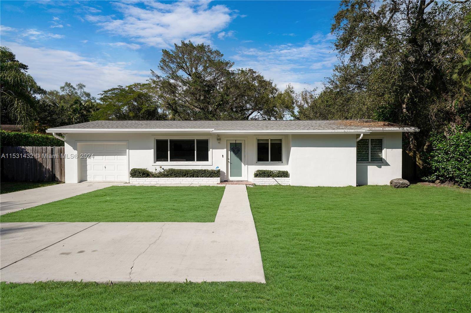 Miami, FL 33156,7841 SW 100th St