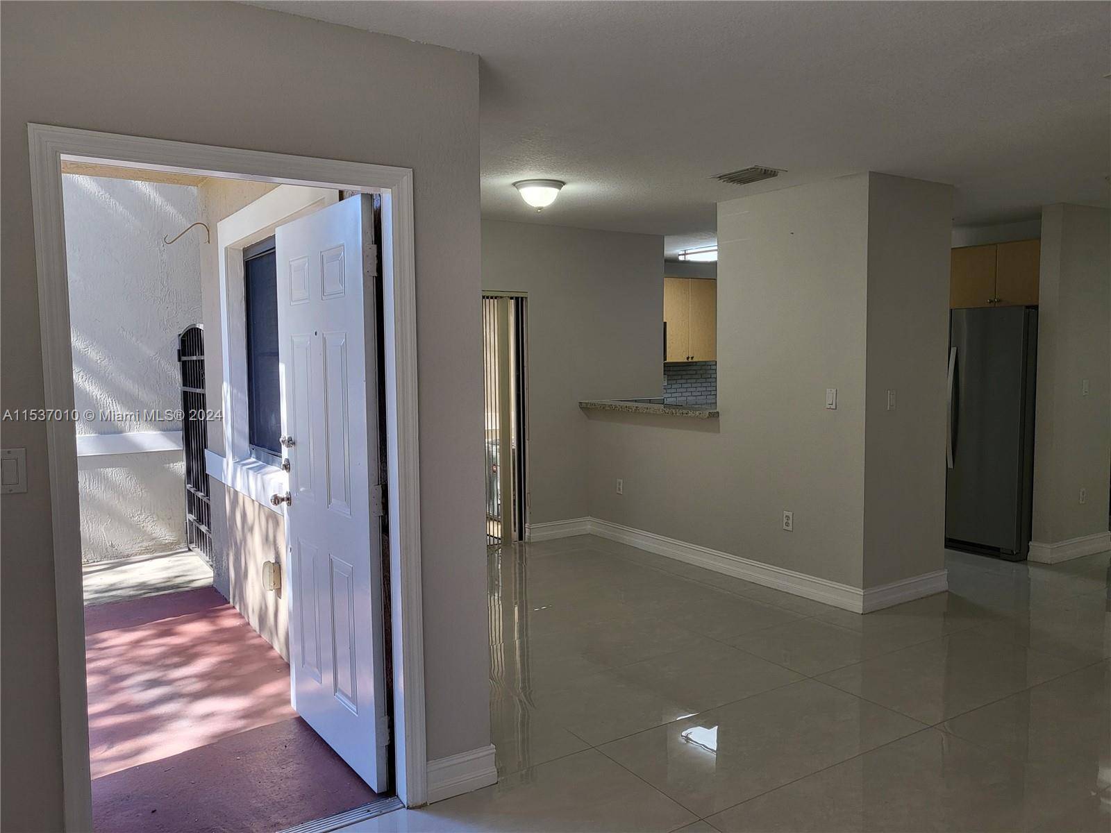 Cutler Bay, FL 33190,22721 SW 88th Pl #15-19