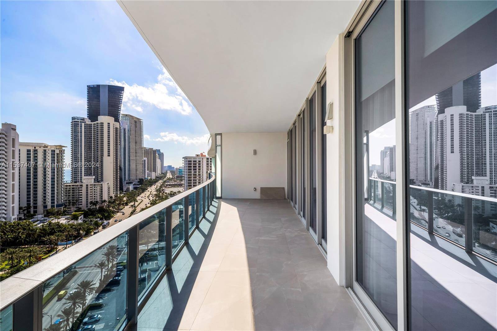 Sunny Isles Beach, FL 33160,17550 Collins #1604