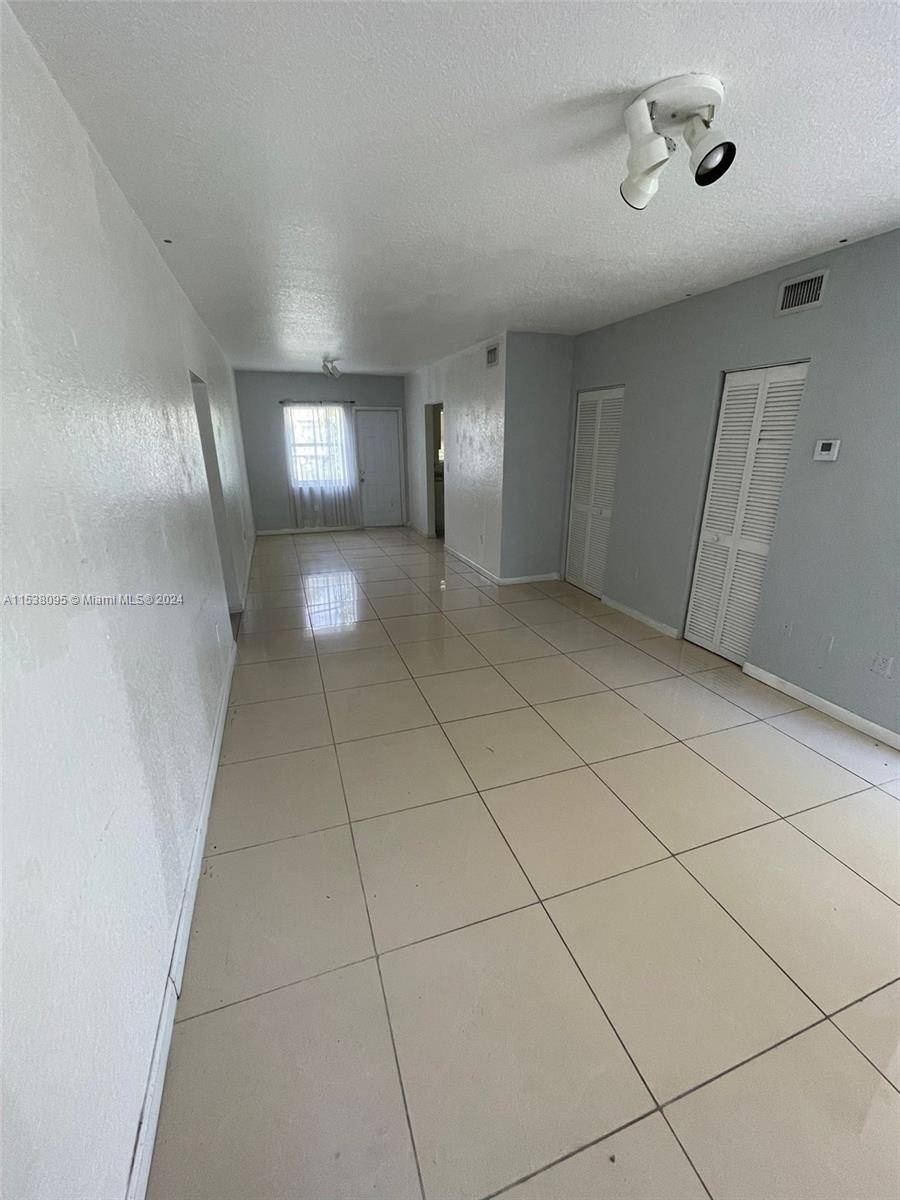 Miami, FL 33150,443 NW 83rd St #443