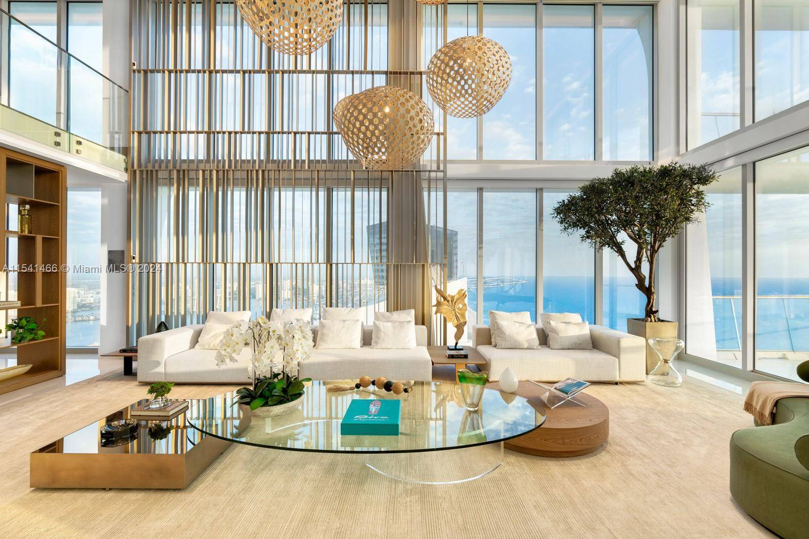 Sunny Isles Beach, FL 33160,16901 COLLINS AVENUE #5105