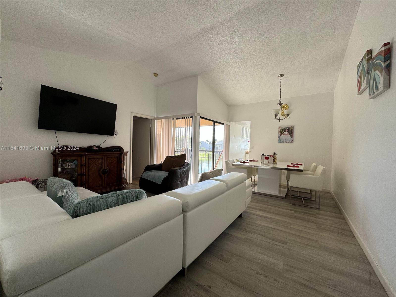 Homestead, FL 33034,1190 Washington Cir #1190I
