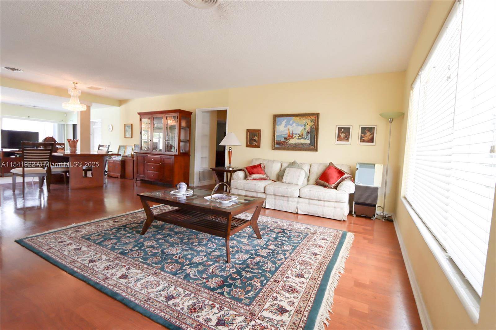 Pompano Beach, FL 33062,2685 SE 5th St