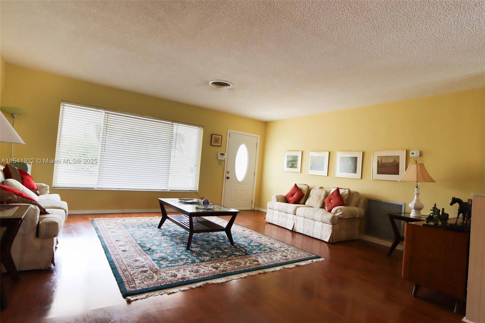 Pompano Beach, FL 33062,2685 SE 5th St