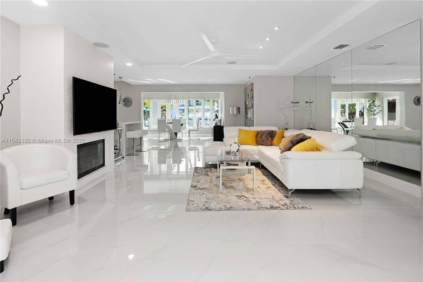 Fort Lauderdale, FL 33301,404 Coconut Isle Dr