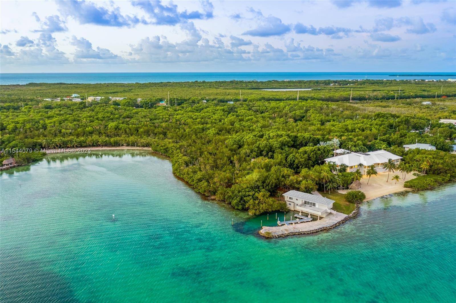 Key Largo, FL 33070,94100 Overseas Hwy