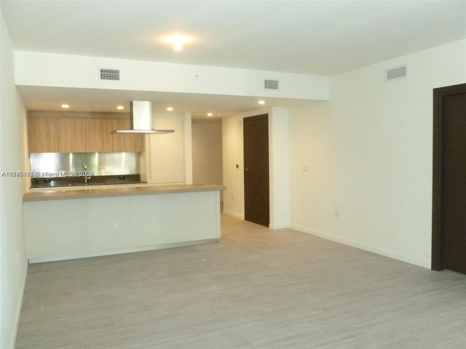 Miami, FL 33131,1000 Brickell Plz #2805