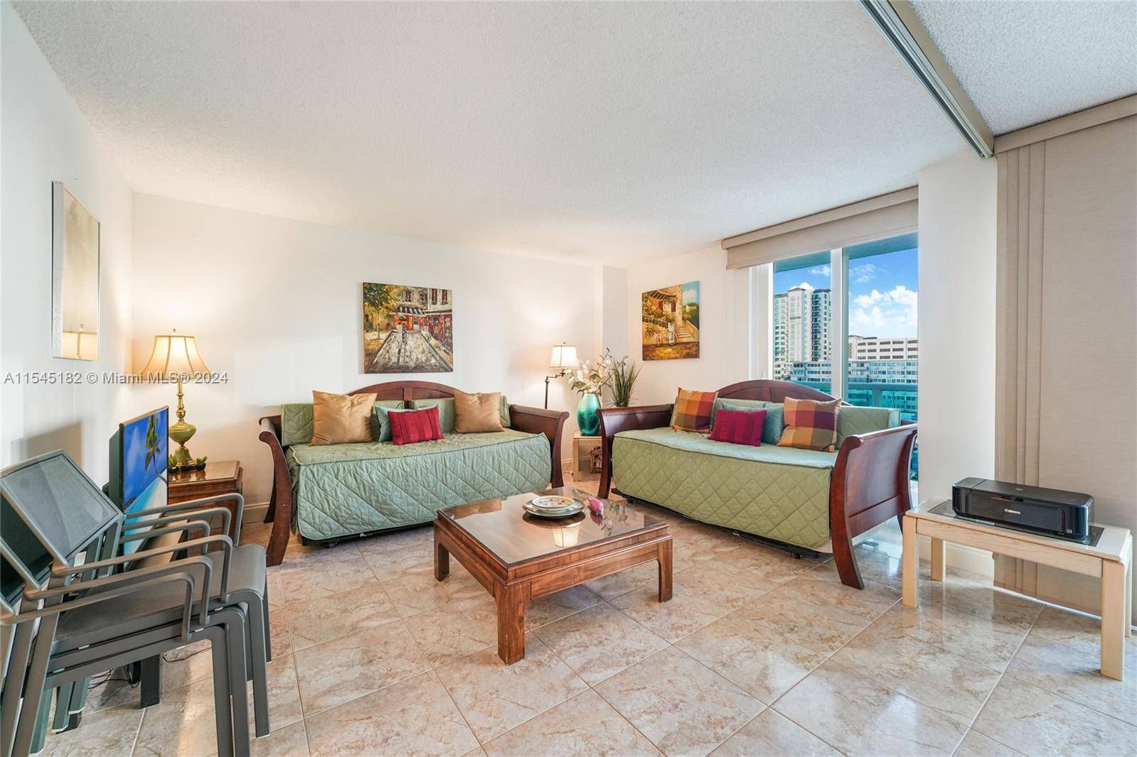 Sunny Isles Beach, FL 33160,100 Bayview Dr #429