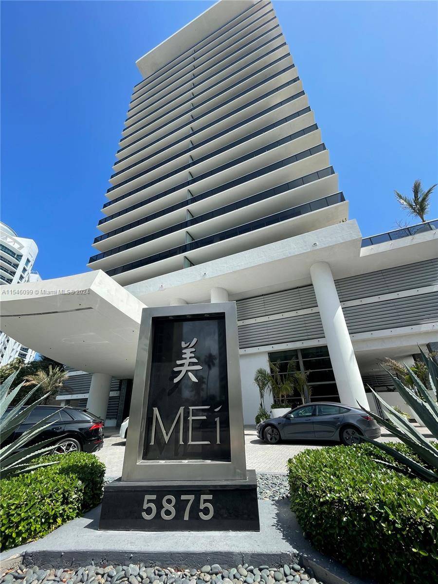Miami Beach, FL 33140,5875 Collins Ave #1005