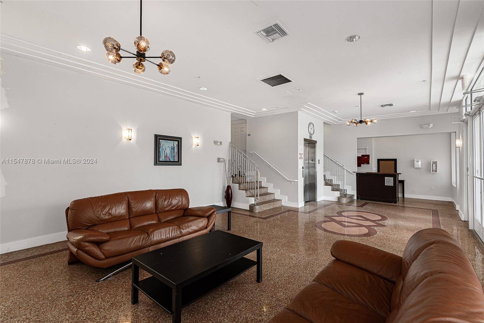 Miami Beach, FL 33141,7326 Collins Ave #307