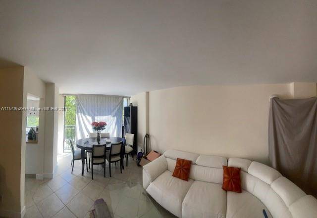 Sunny Isles Beach, FL 33160,16919 N Bay Rd #414
