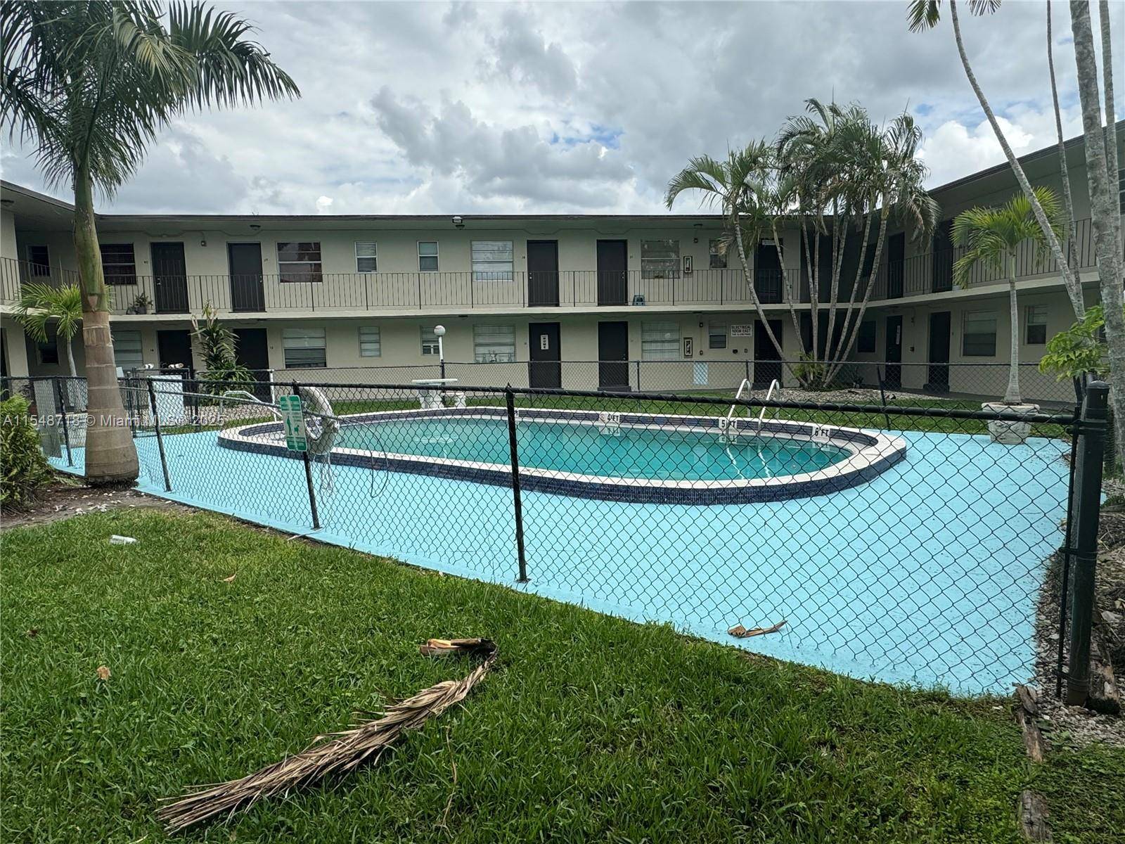 Miami, FL 33165,3901 SW 112th Ave #6