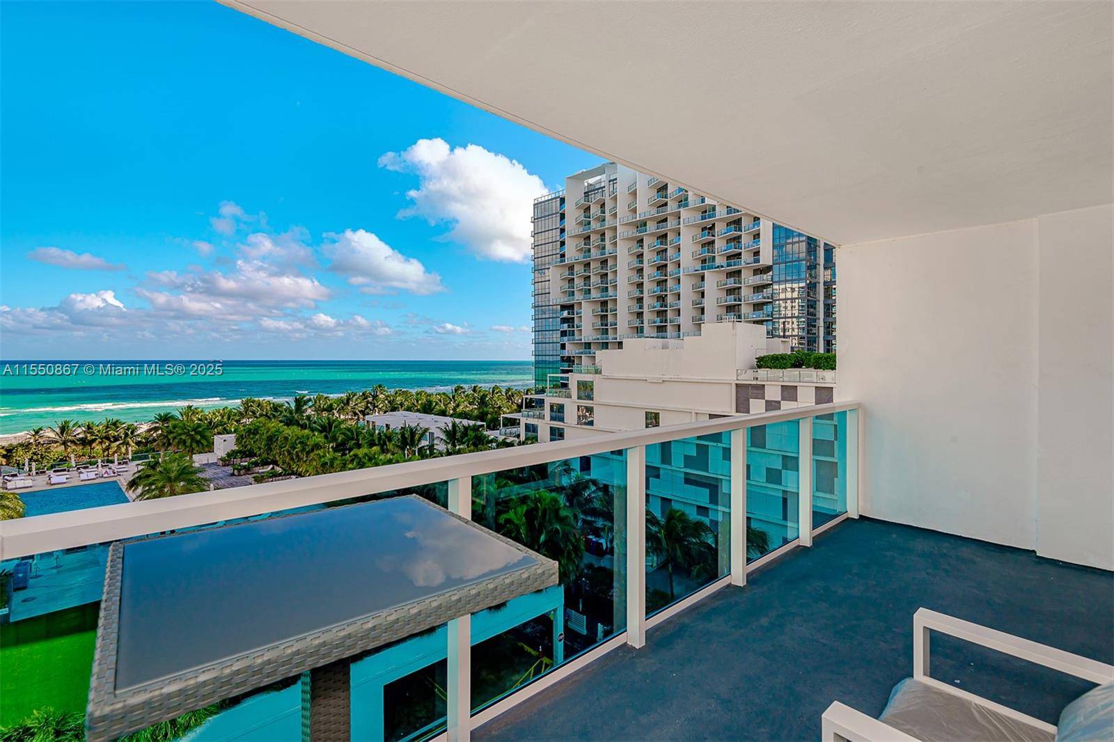 Miami Beach, FL 33139,2301 Collins Ave #739