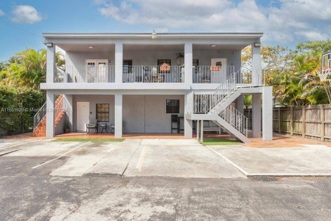 Miami, FL 33135,312 SW 32nd Ave