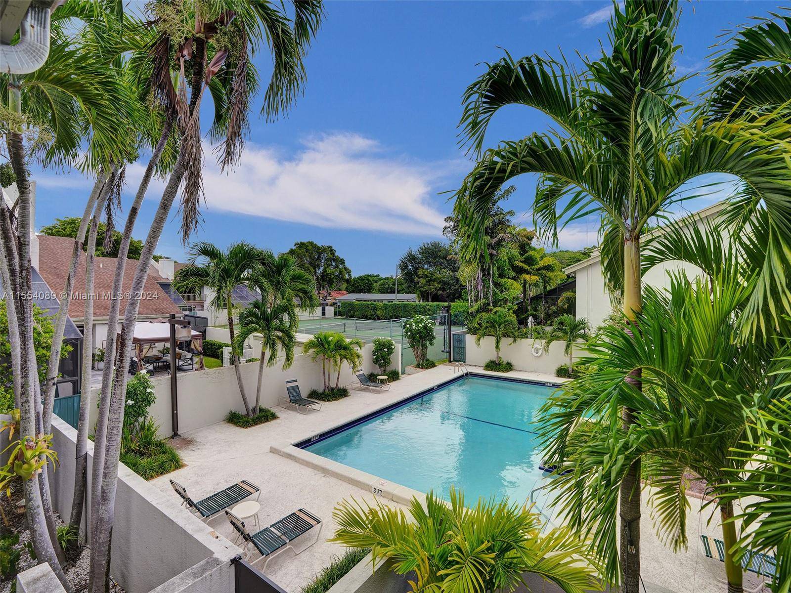 South Miami, FL 33143,7065 SW 67th Ave #13