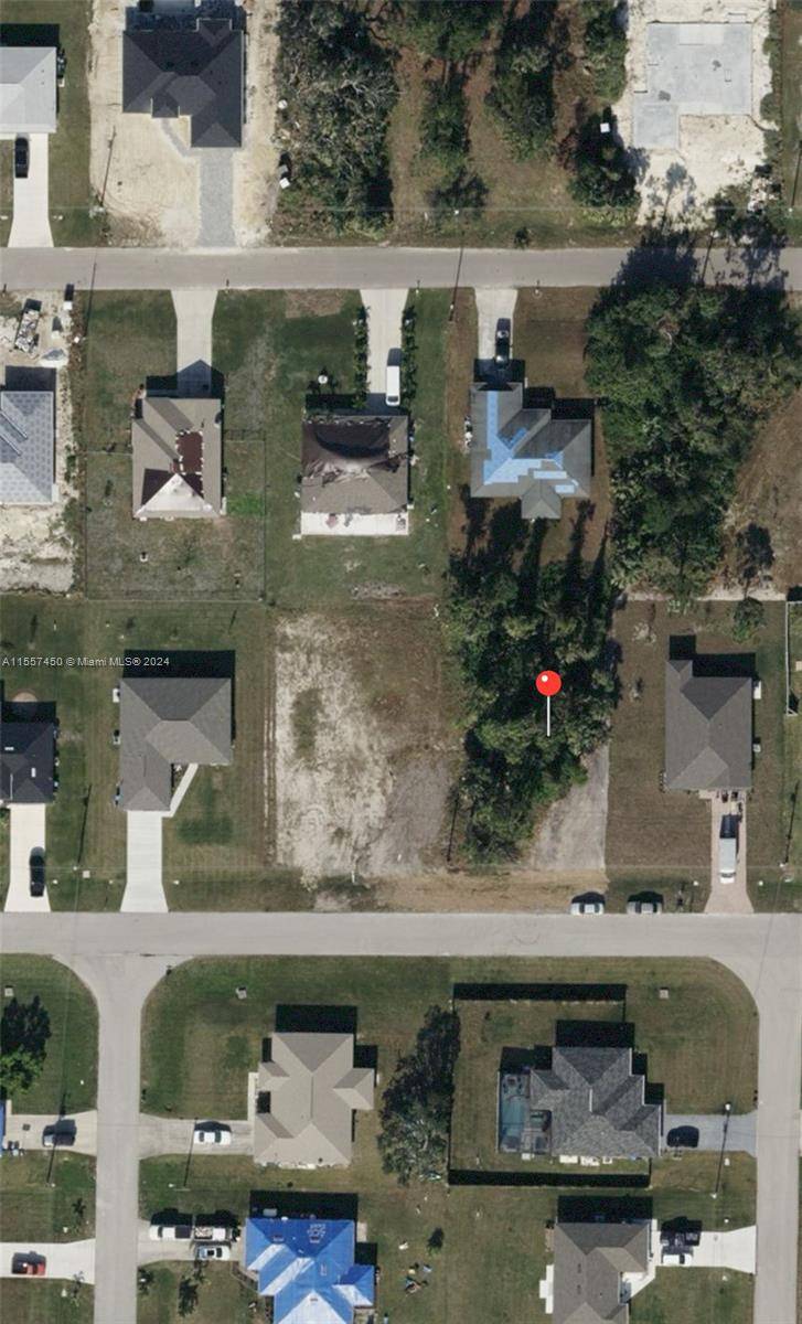 Cape Coral, FL 33909,1009 NE 35th Ln