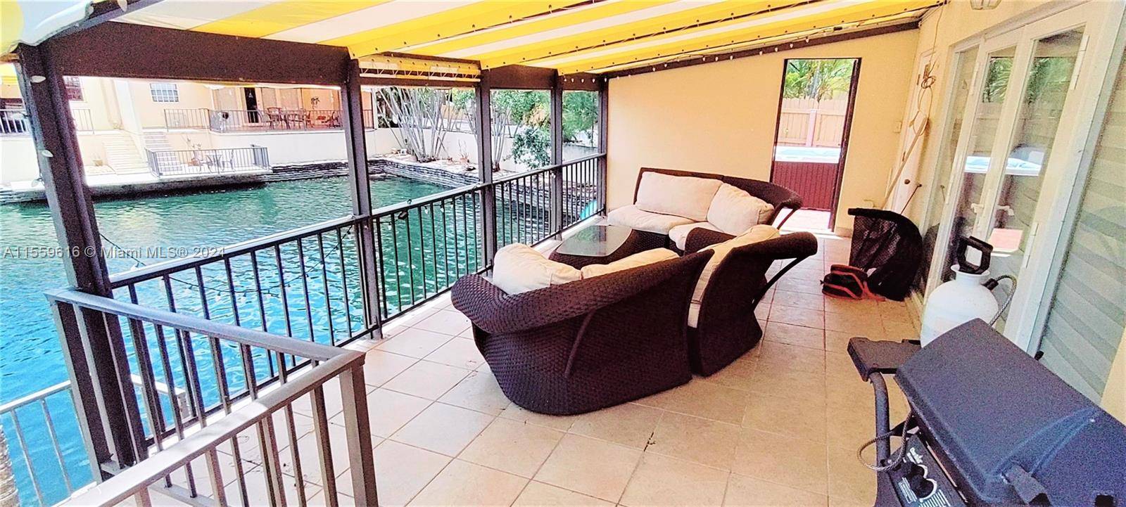 Miami Lakes, FL 33014,7024 Crown Gate Dr #7024