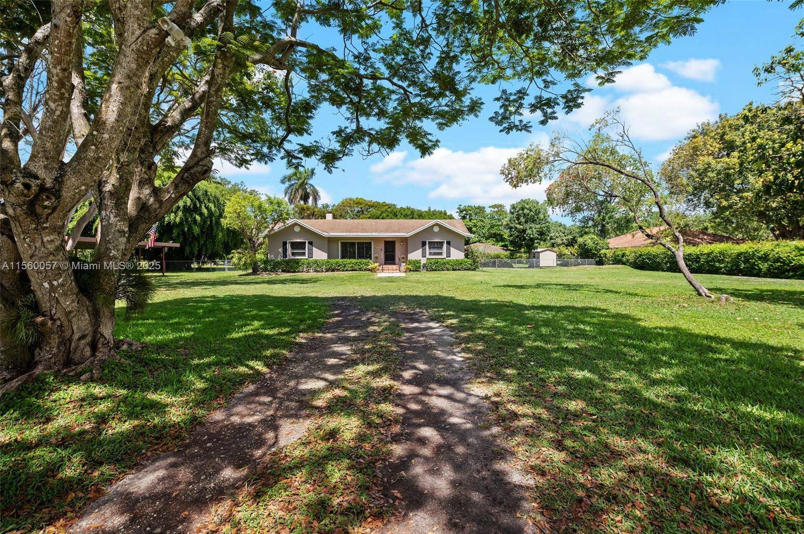 Pinecrest, FL 33156,8205 SW 136th St