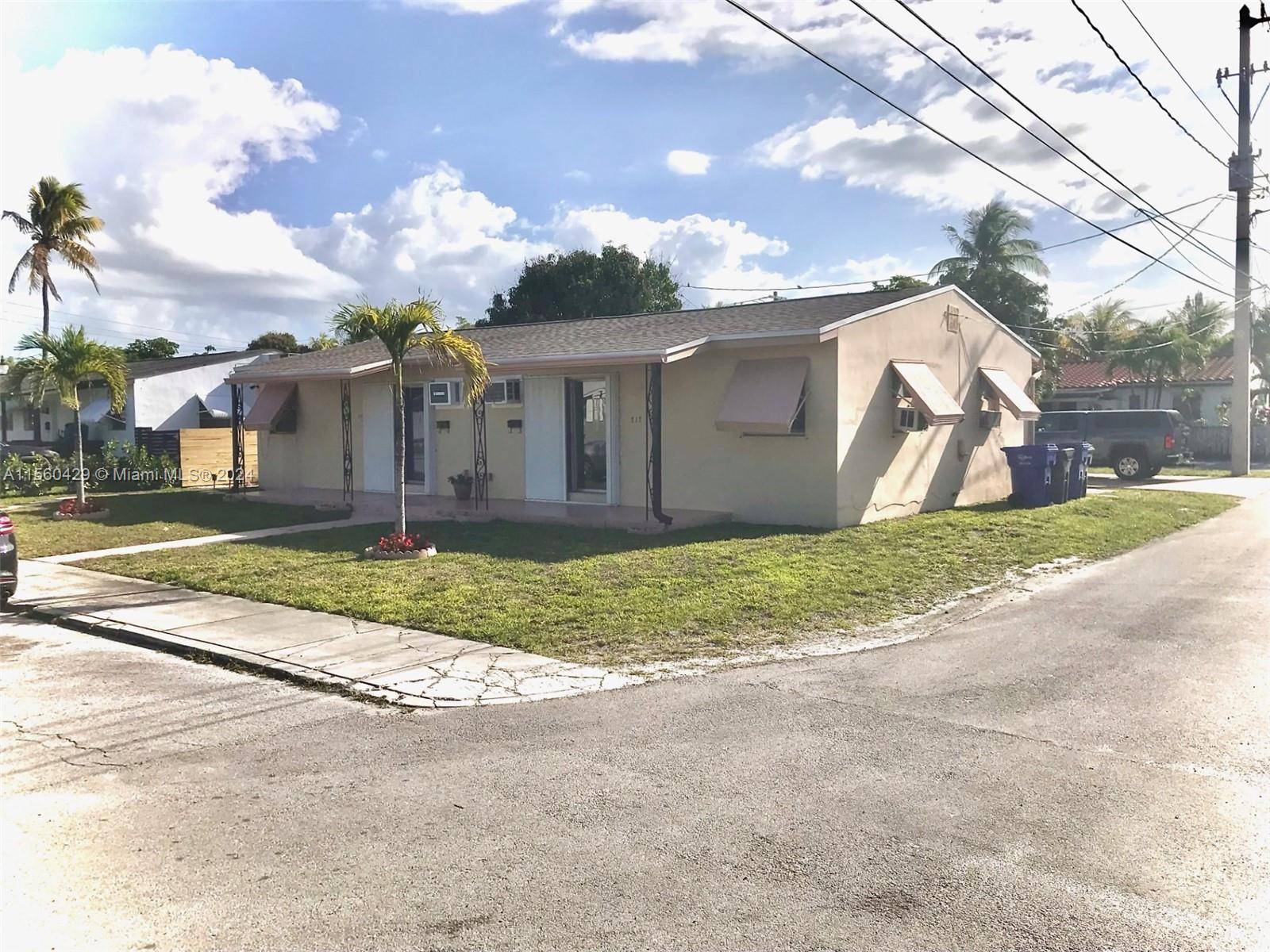 Hollywood, FL 33020,717 N 20th Ct