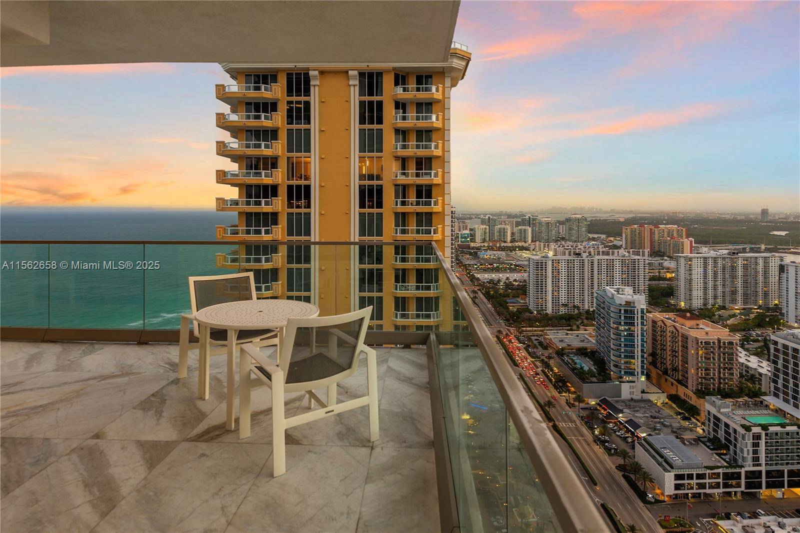 Sunny Isles Beach, FL 33160,17901 Collins Ave #3406