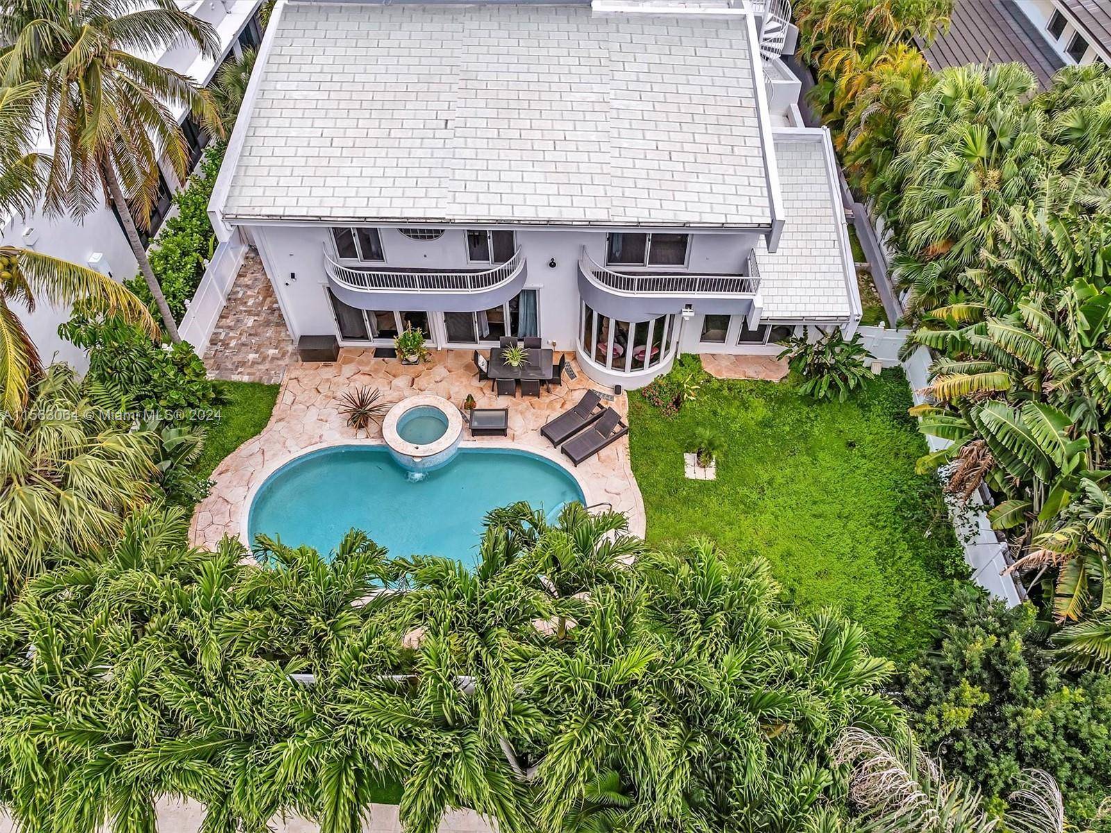 Golden Beach, FL 33160,616 Ocean Blvd