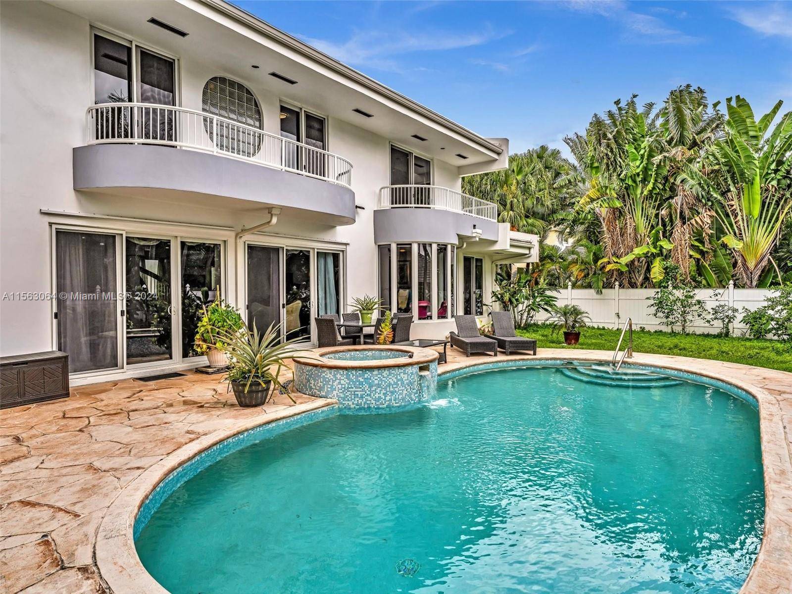 Golden Beach, FL 33160,616 Ocean Blvd