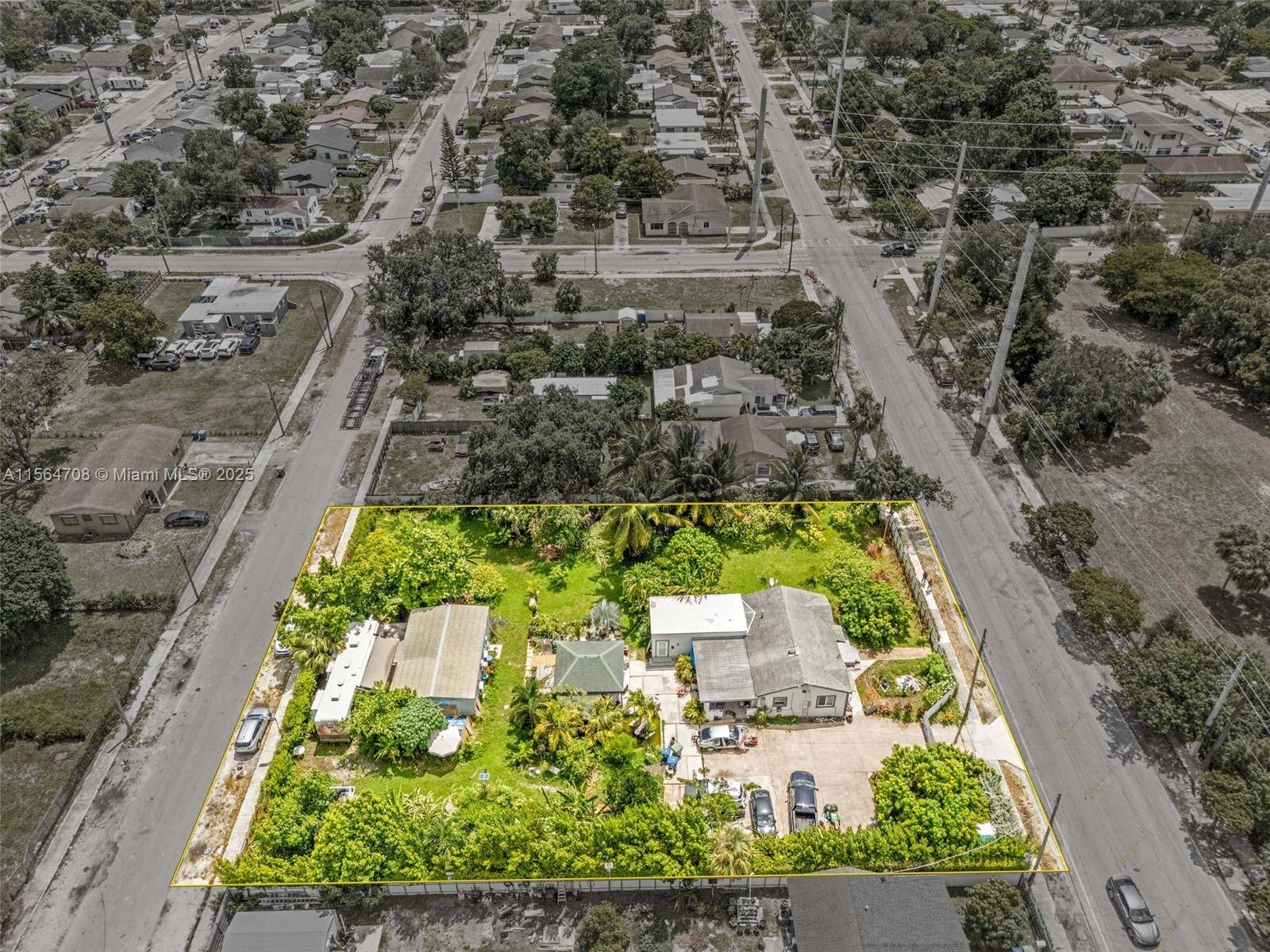 Miami, FL 33147,2647 NW 87th St