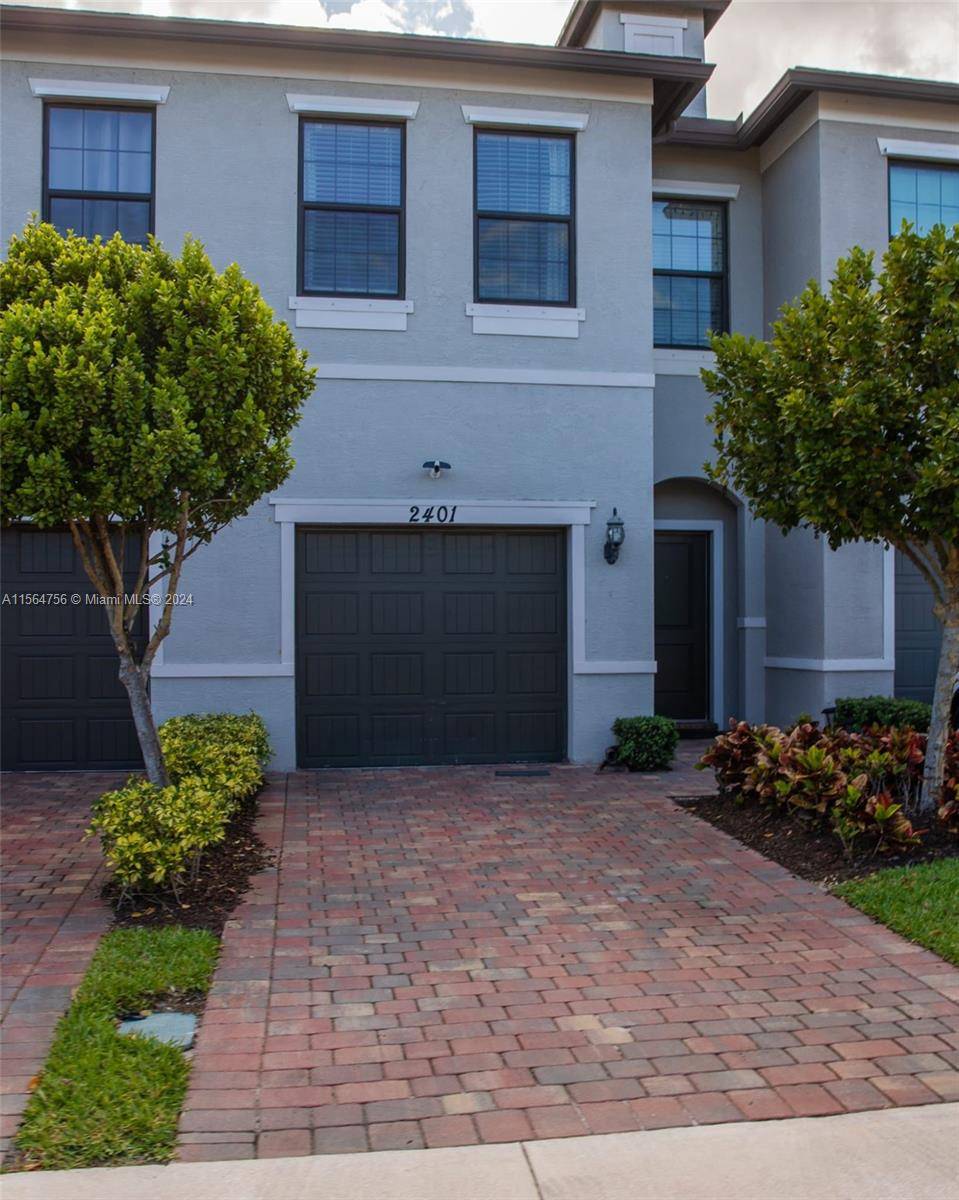 Palm Springs, FL 33406,2401 Post St
